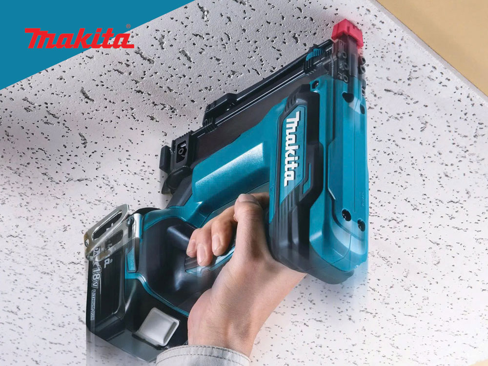 Máy bắn đinh Makita