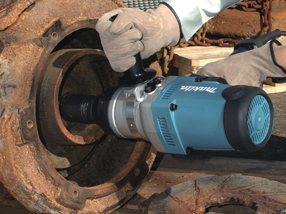 Máy siết bu lông Makita