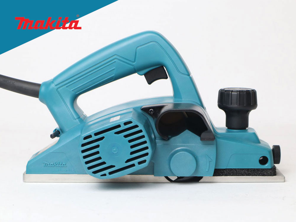 Máy bào gỗ Makita M1902B
