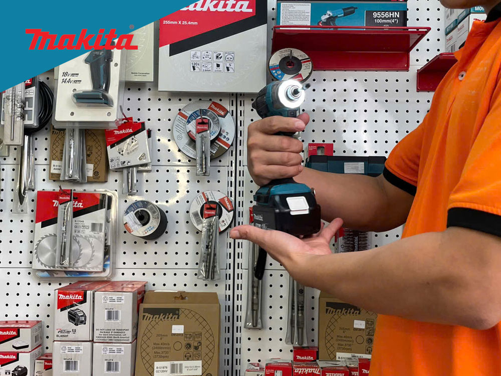 Máy bắt vít dùng pin Makita DTD173Z