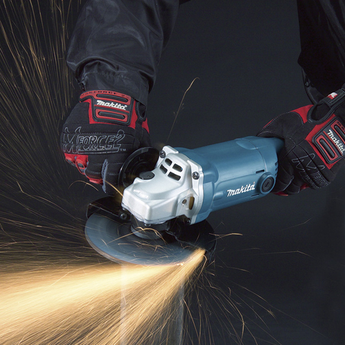 May_mai_goc_Makita_GA6010.jpg