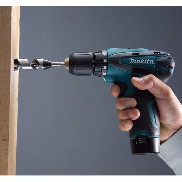 df330dwe_action1_makita_2100259616-600x600-1.jpg