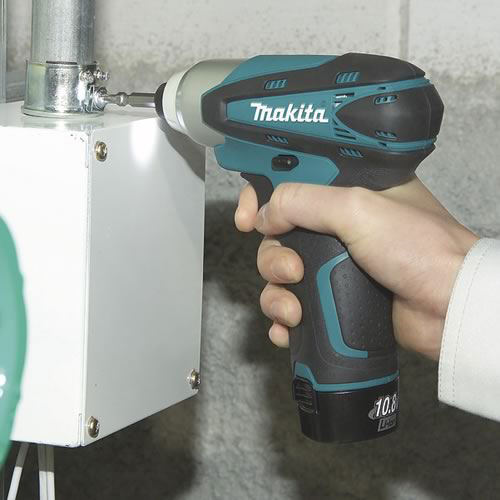 makita-td090dwe-cordless-10.8v-impact-driver-c-w-2x-1_.3ah-li-ion-batts-5B25D-15167-p_.jpg