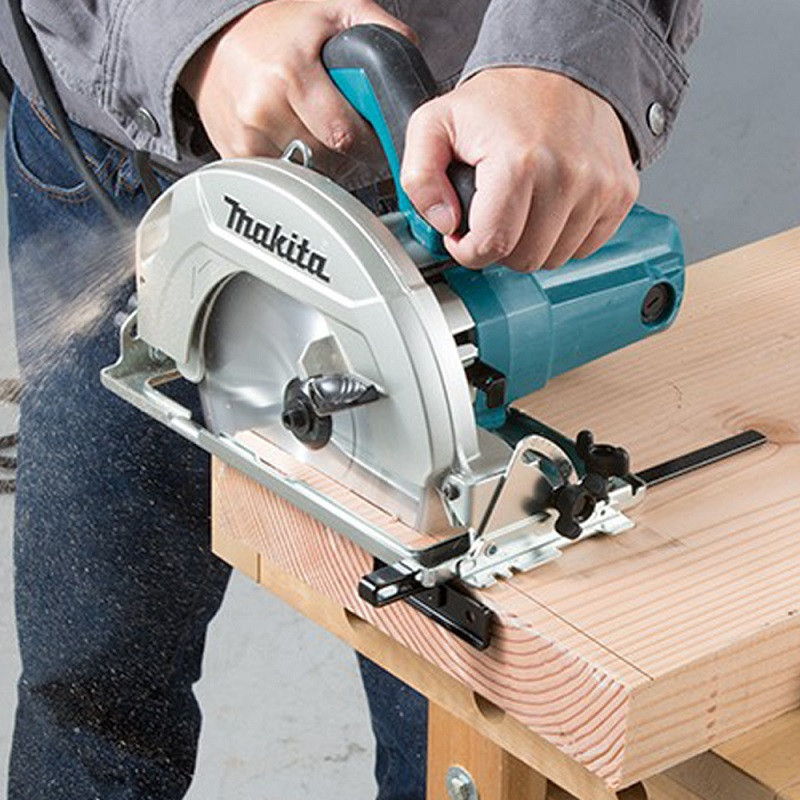 may-cua-dia-makita-hs7010-185mm-1600w-5.jpg