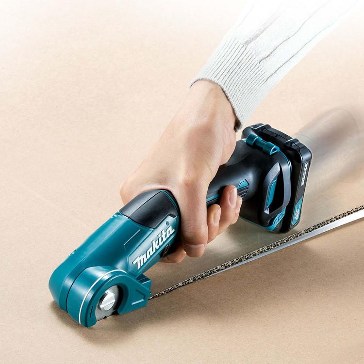 may-da-nang-dung-pin-makita-cp100dz-12v-5-copy.jpg