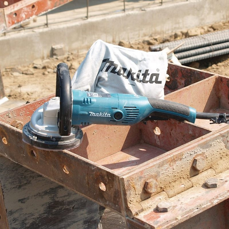 may-mai-be-tong-makita-pc5000c-125mm-1400w-4.jpg