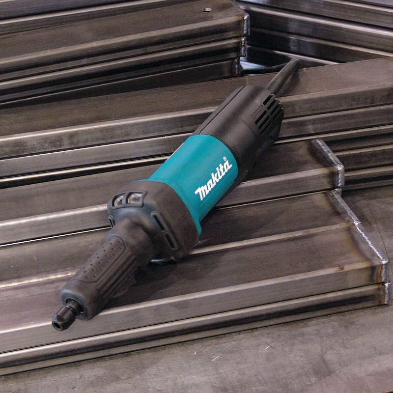 may-mai-khuon-makita-gd0600-7.jpg