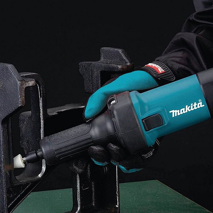 may-mai-khuon-makita-gd0601.jpg
