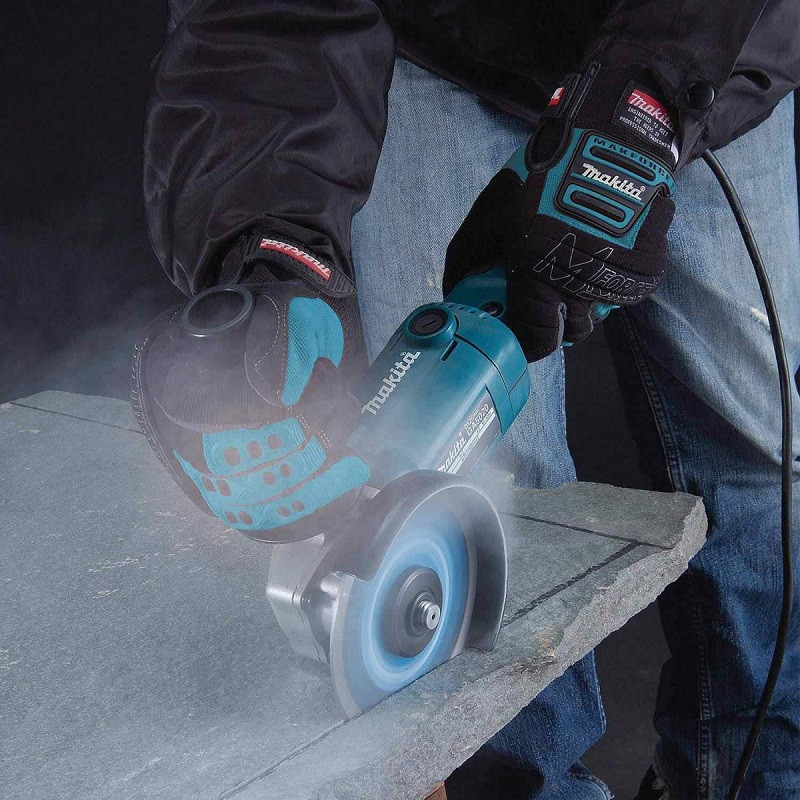 may-mai-makita-ga5020-125mm-1050w-2.jpg